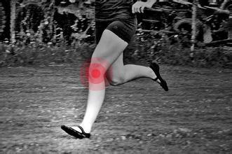 跑步后膝盖疼痛该如何处理? 休息+理疗必不可少！