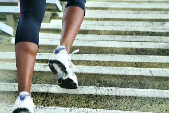 6组运动增强小腿能力 提升跑步成绩防止受伤